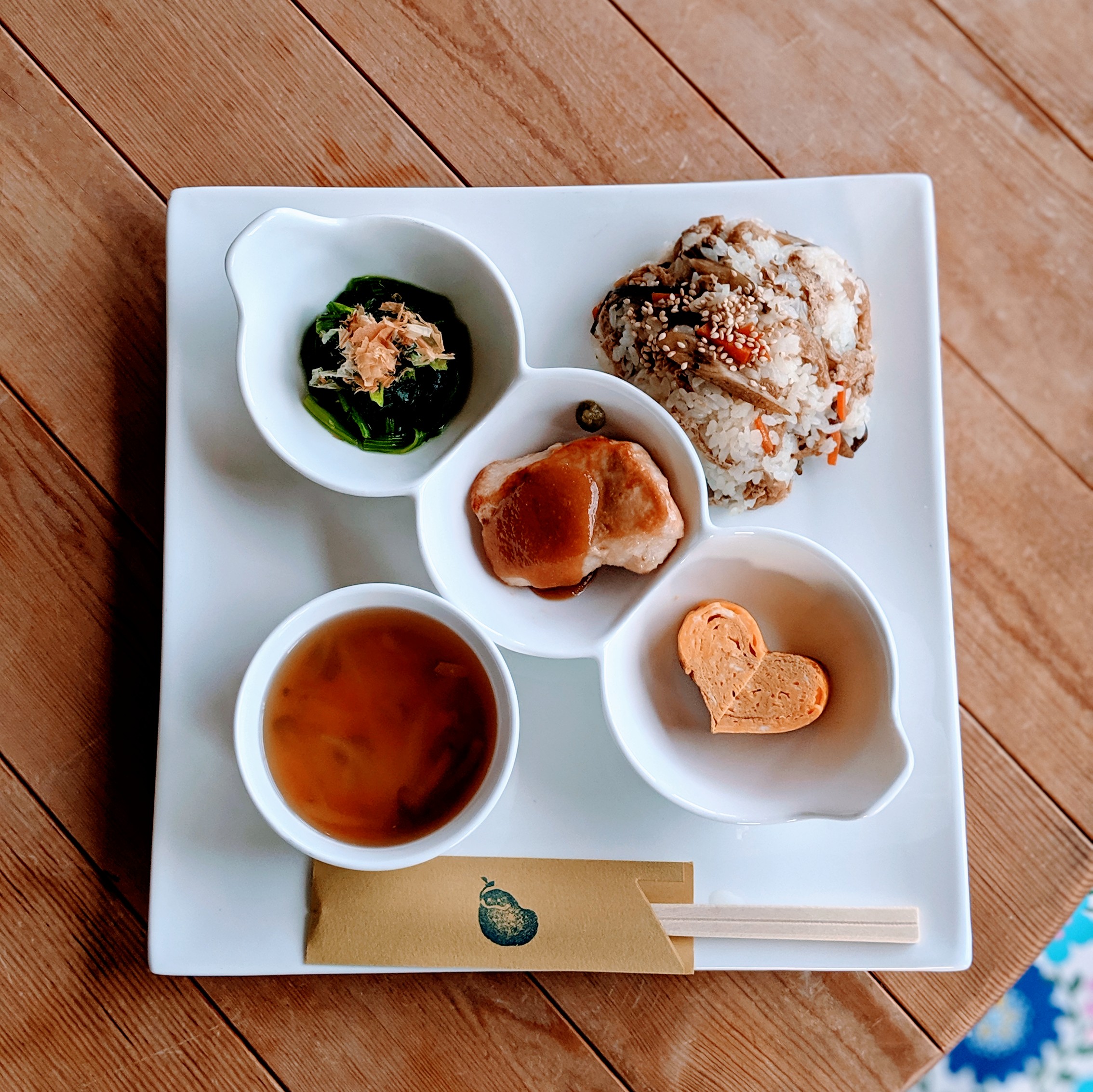 10月5日は「そらまめ食堂」のお誕生日です。 今年で8歳になります。 これからもよろしくお願いします。